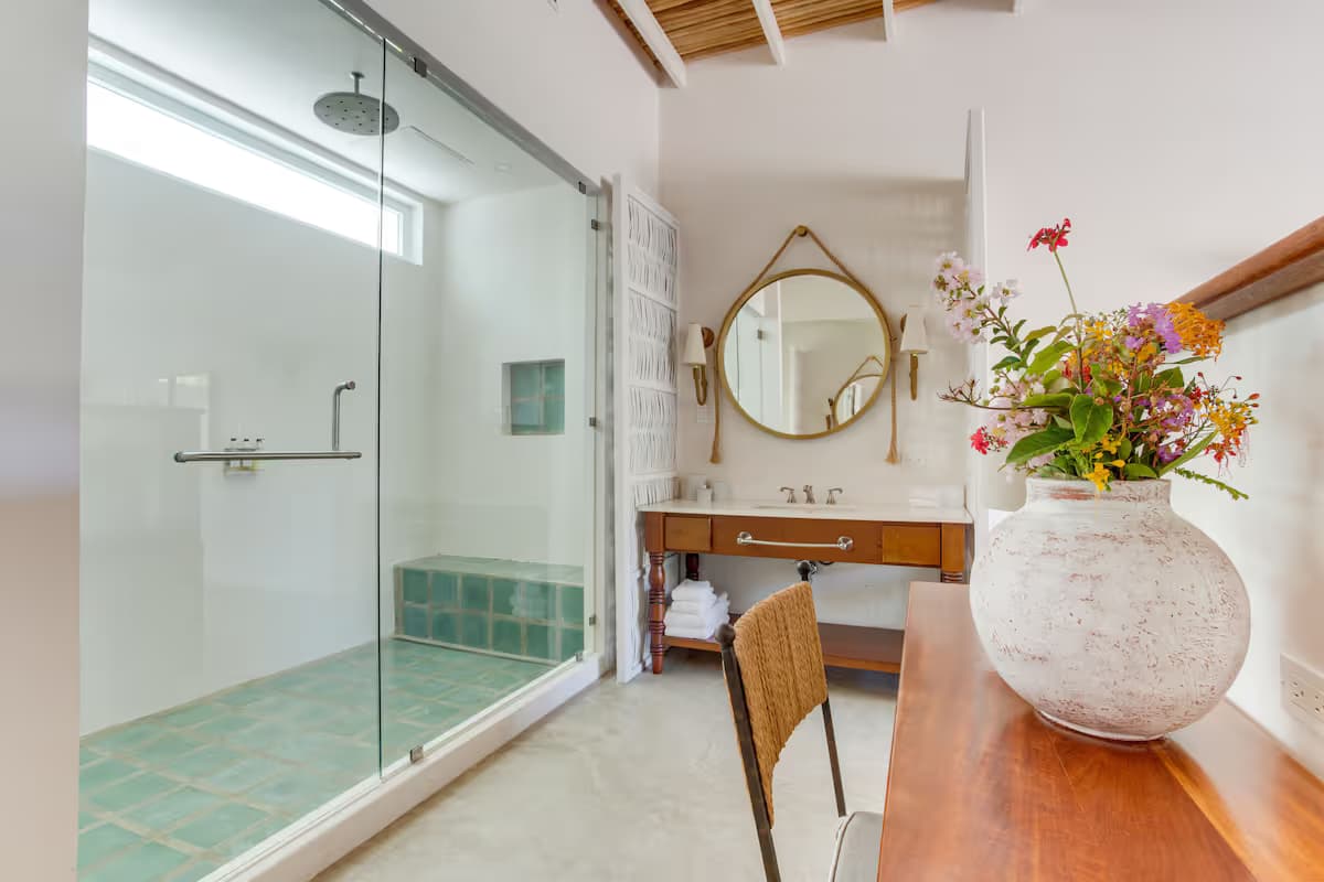 One Bedroom Beachfront Villa photo 2